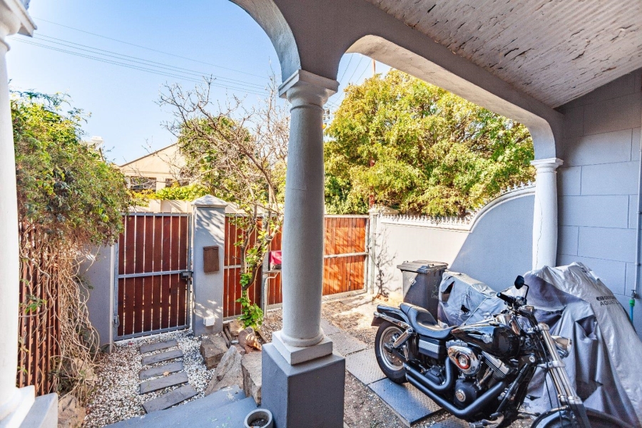 2 Bedroom Property for Sale in Observatory Western Cape